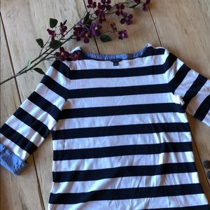 Nautica Top Navy and white size L striped